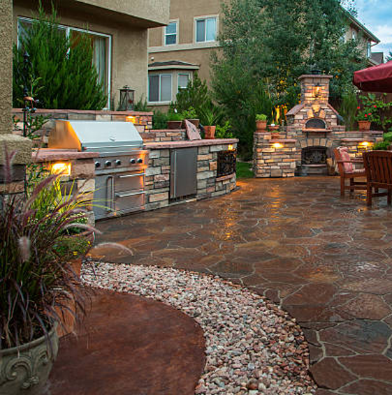 OUtdoor Kitchen by G Outdoor Living and Design